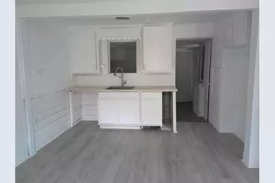 1200 Avenue A, Bay City, TX 77414 - Photo 4