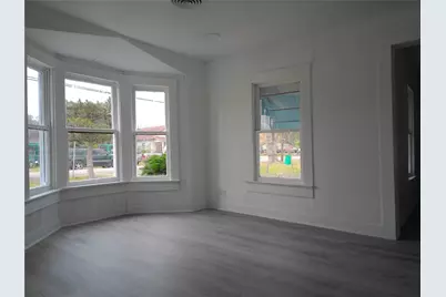 1200 Avenue A, Bay City, TX 77414 - Photo 2