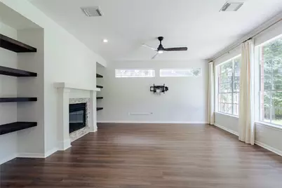 26 Tender Violet Place, The Woodlands, TX 77381 - Photo 16