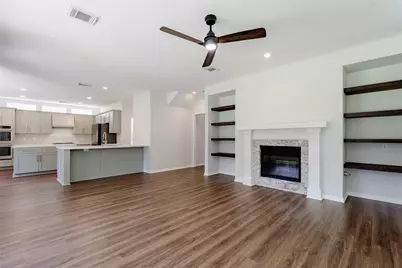 26 Tender Violet Place, The Woodlands, TX 77381 - Photo 18