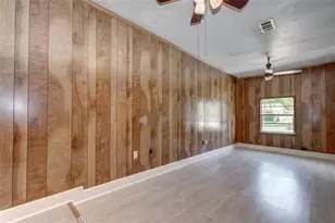 7659 Winkle Wood Ln, Houston, TX 77086 - Photo 12