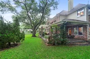 39 Rippling Creek Dr, Sugar Land, TX 77479 - Photo 32