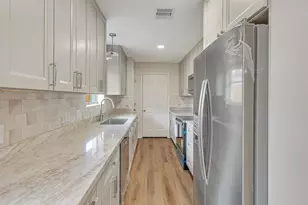 2310 Woodwind Way, League City, TX 77573 - Photo 10