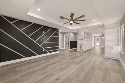 7024 Gonzales Street, Houston, TX 77020 - Photo 2