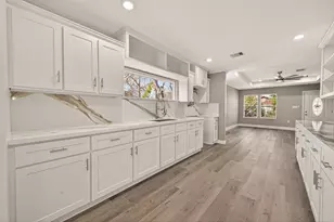 7024 Gonzales St, Houston, TX 77020 - Photo 4