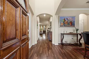 13301 Misting Falls Ln, Pearland, TX 77584 - Photo 2