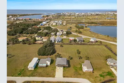 14110 Miramar Drive, Galveston, TX 77554 - Photo 38