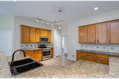 18223 Heathridge Lane, Cypress, TX 77433 - Photo 20