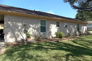 1501 Pecan St, Brenham, TX 77833 - Photo 24
