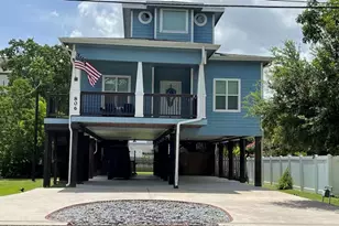 806 Kipp Ave, Kemah, TX 77565 - Photo 1