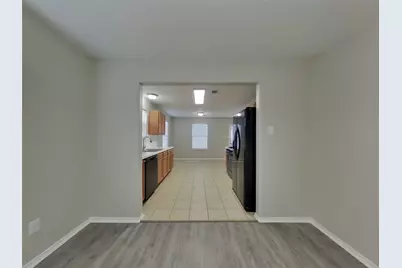 7215 Lazy Summer Court, Magnolia, TX 77354 - Photo 4