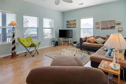 844 S Sage Road, Crystal Beach, TX 77650 - Photo 14