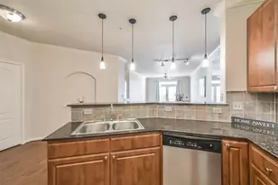 1711 Old Spanish Trl, Houston, TX 77054 - Photo 8