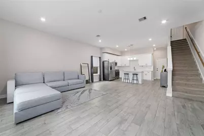 8723 Compton Street, Houston, TX 77016 - Photo 14