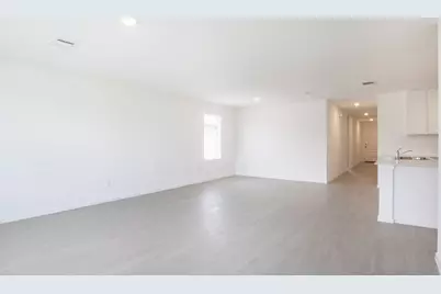 25653 Rose Creek Drive, Cleveland, TX 77328 - Photo 6