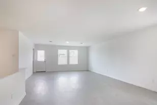 25653 Rose Creek Dr, Cleveland, TX 77328 - Photo 10