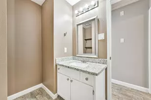 2436 Caroline St, Dickinson, TX 77539 - Photo 18