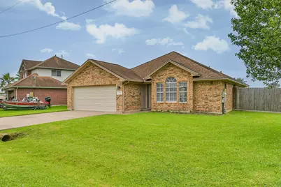 2436 Caroline Street, Dickinson, TX 77539 - Photo 2