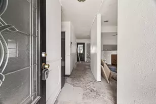 6455 Overlook Dr, Houston, TX 77041 - Photo 2