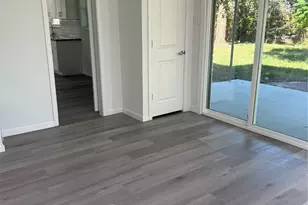 5615 Greylog Dr, Houston, TX 77048 - Photo 8