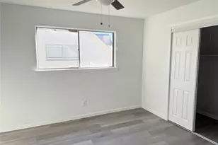 5615 Greylog Dr, Houston, TX 77048 - Photo 24