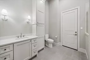 26 Valley Forge Dr, Bunker Hill Village, TX 77024 - Photo 40