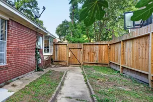 4415 Echo Falls Dr, Kingwood, TX 77345 - Photo 24