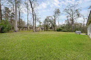 25639 Forest Ln, Cleveland, TX 77328 - Photo 22