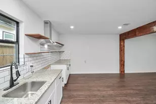 262 1/2 De Boll St, Houston, TX 77022 - Photo 8