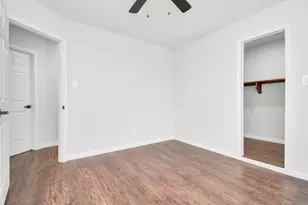 262 1/2 De Boll St, Houston, TX 77022 - Photo 12