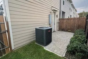 11019 Cane Oak Wy, Houston, TX 77043 - Photo 18