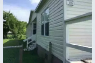 209 4th Street, Valley View, TX 76272 - Photo 2
