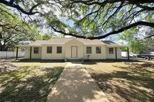 3204 Avenue K, Bay City, TX 77414 - Photo 30