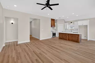 125 Turnrow Cv, Snook, TX 77878 - Photo 6