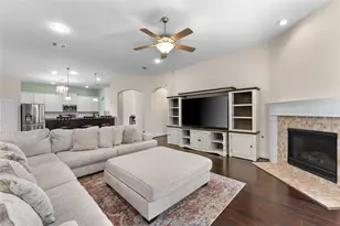 2606 Tacoma Springs Dr, Conroe, TX 77304 - Photo 16