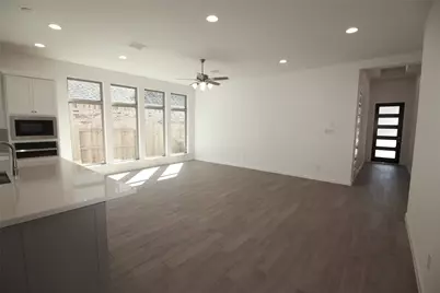 16750 Yaklin Meadow Court, Humble, TX 77346 - Photo 2