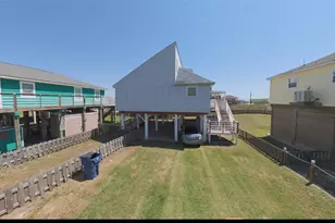 114 Sand Dune Ct, Surfside Beach, TX 77541 - Photo 6
