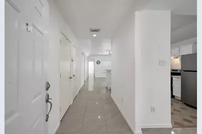 50 Thicket Grove Place, The Woodlands, TX 77385 - Photo 4