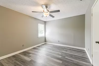 13855 Cherry Hollow Ln Lane, Houston, TX 77082 - Photo 34