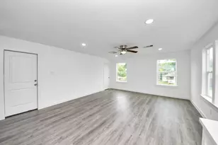 4702 Baton Rouge St, Houston, TX 77028 - Photo 12