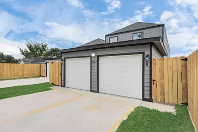 4702 Baton Rouge Street #A/B, Houston, TX 77028 - Photo 6