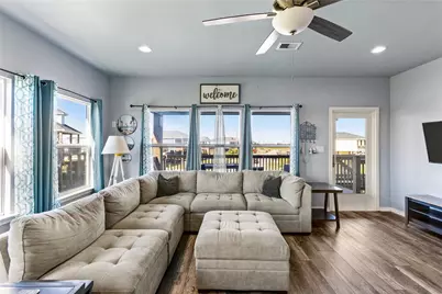 3260 Hidden Gold, Crystal Beach, TX 77650 - Photo 8