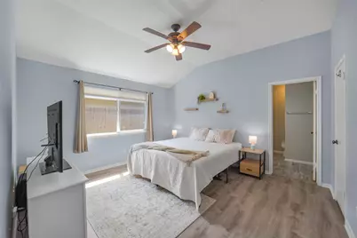 10546 Waving Fields Drive, Houston, TX 77064 - Photo 22