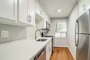 2643 Greenbriar St, Houston, TX 77098 - Photo 2