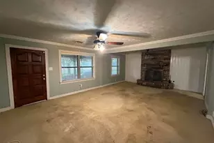 2890 W Lucas Dr, Beaumont, TX 77706 - Photo 12