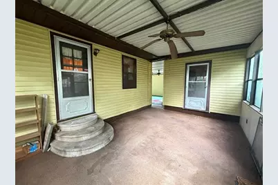 2890 W Lucas Drive, Beaumont, TX 77706 - Photo 28