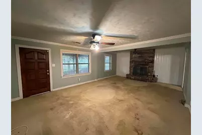 2890 W Lucas Drive, Beaumont, TX 77706 - Photo 12