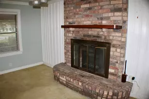2890 W Lucas Dr, Beaumont, TX 77706 - Photo 10
