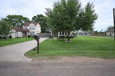 250 7th Street, Hempstead, TX 77445 - Photo 26