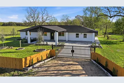 6623 County Road 4, Damon, TX 77430 - Photo 2